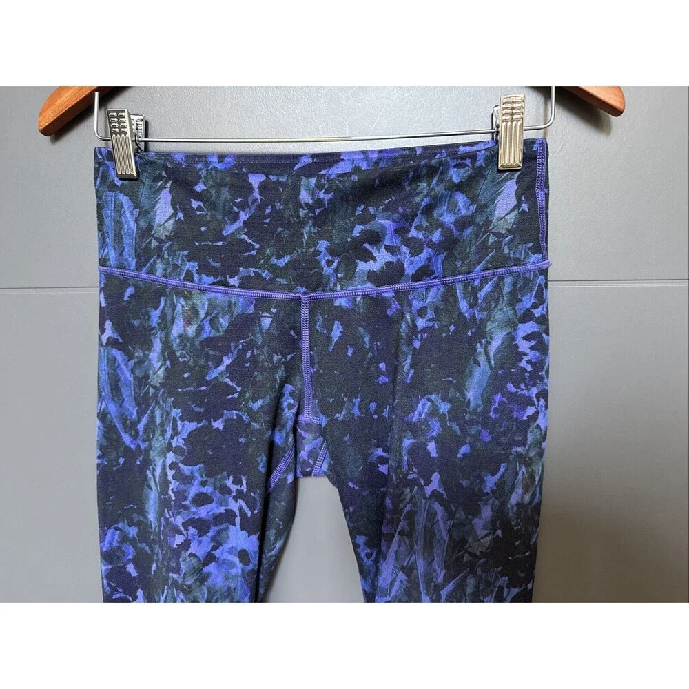 Lululemon Wunder Under Crop Leggings Sz 6 22” Multicolor Print Yoga Gym